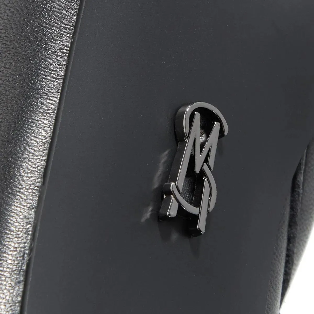   Steve Madden  Lulah Black Leather  Stiefelette 